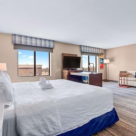 Hampton Inn & Suites Greeley Dış mekan fotoğraf