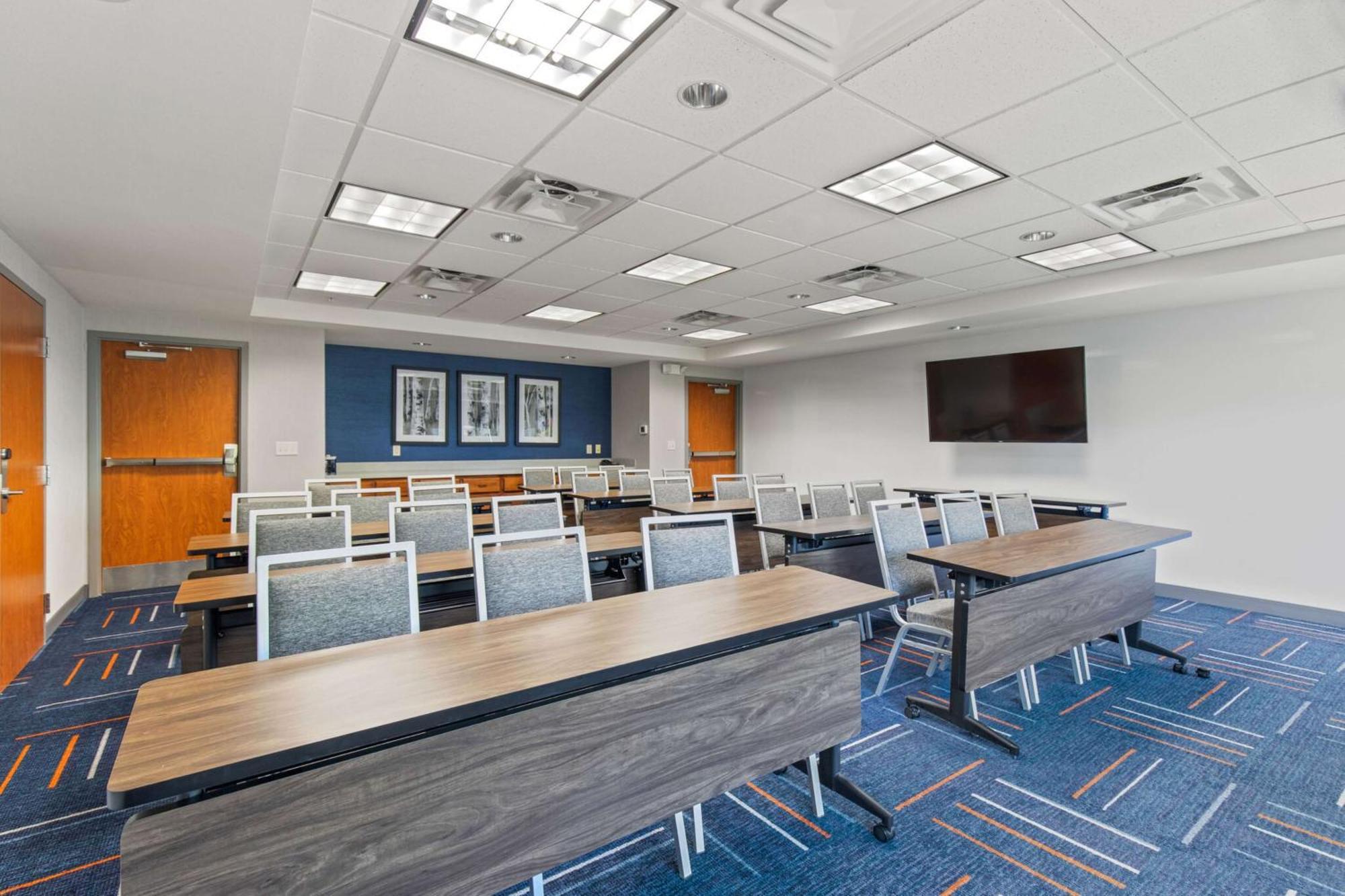Hampton Inn & Suites Greeley Dış mekan fotoğraf