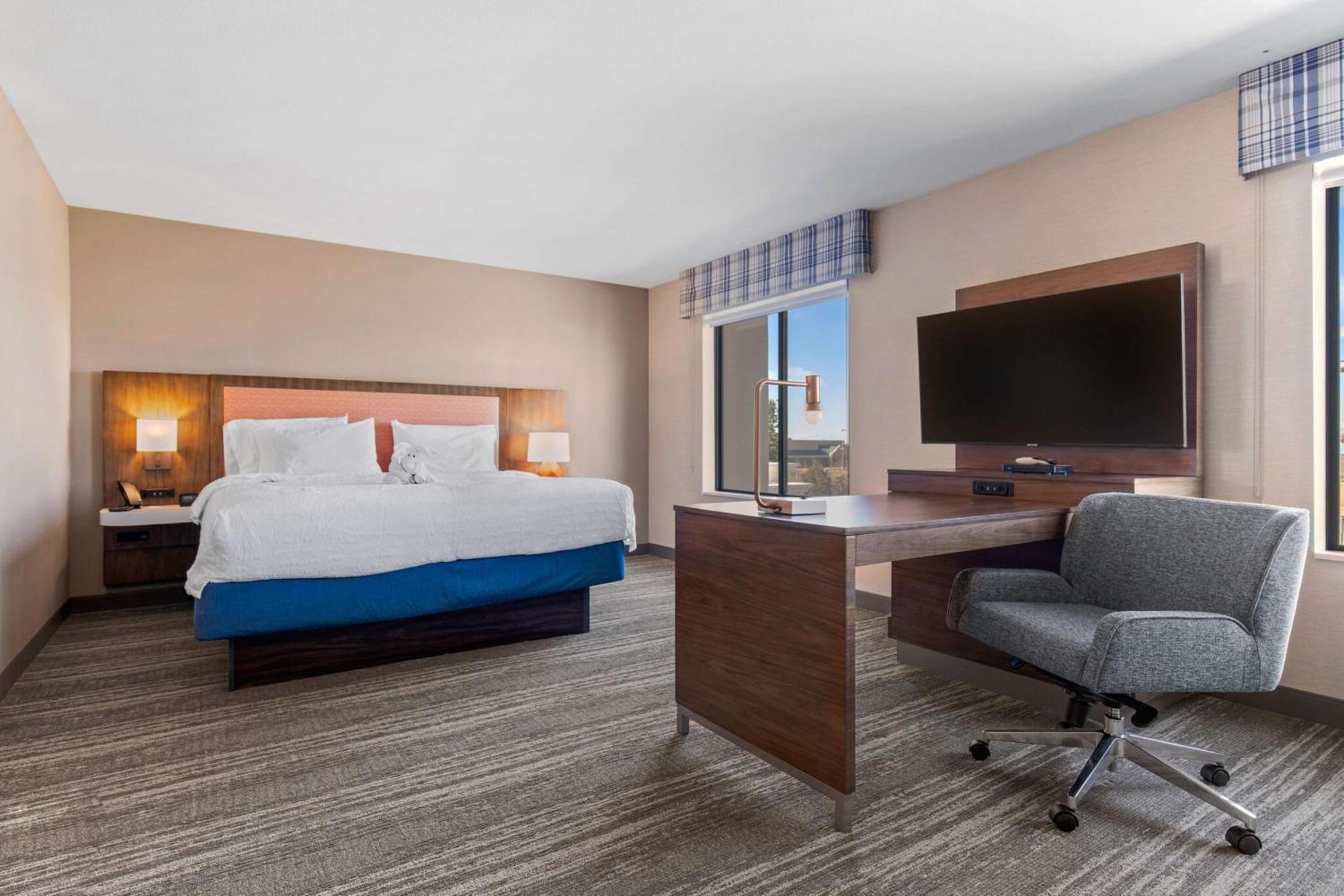 Hampton Inn & Suites Greeley Dış mekan fotoğraf