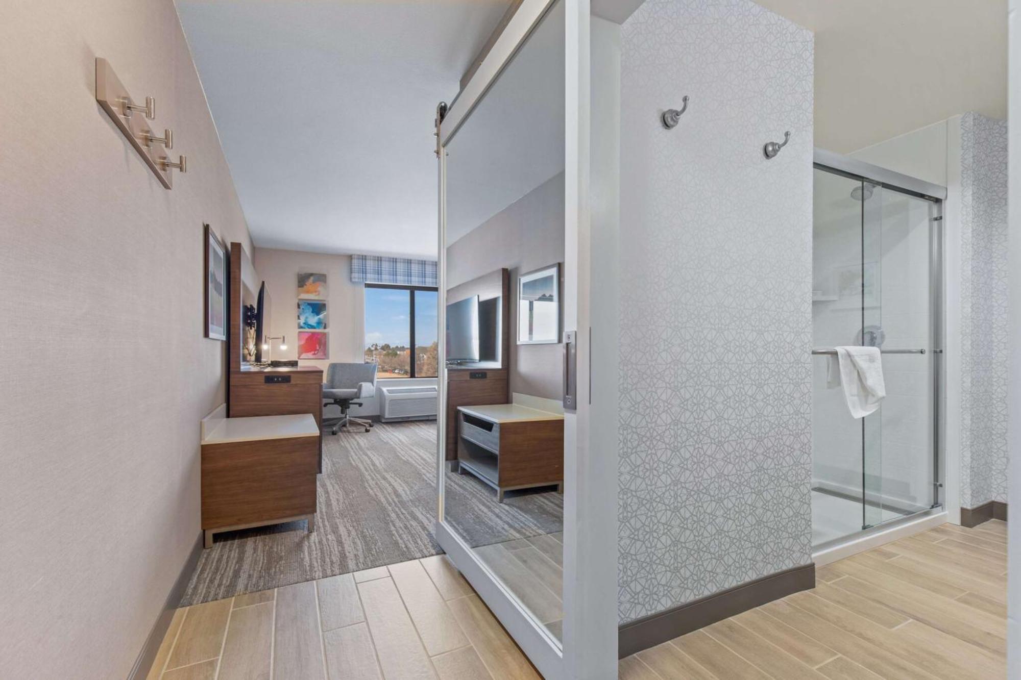 Hampton Inn & Suites Greeley Dış mekan fotoğraf